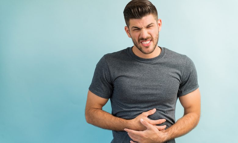 Man-with-abdominal-pain